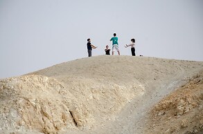 The White Hill Guest House - Hostel