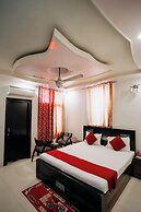 Hotel Jinendra Inn