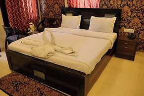 Hotel Jinendra Inn
