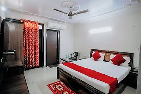 Hotel Jinendra Inn
