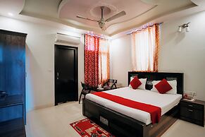 Hotel Jinendra Inn
