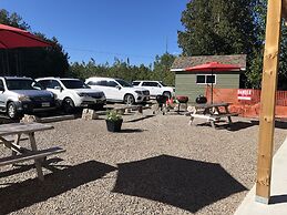 Escarpment Heights Motel