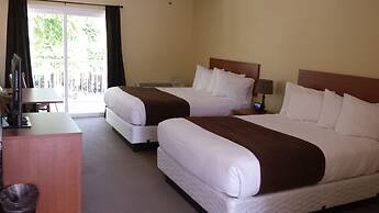 Escarpment Heights Motel