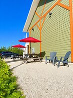 Escarpment Heights Motel
