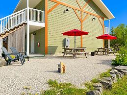 Escarpment Heights Motel