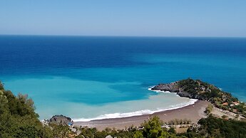 Kalogirou Stone House