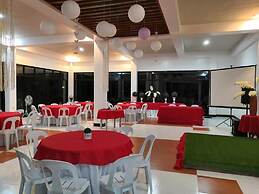 AGM Beachfront Resort & Resto