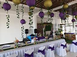 AGM Beachfront Resort & Resto