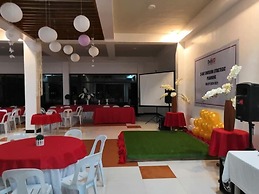 AGM Beachfront Resort & Resto