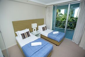 Chevron Renaissance Private Apartments