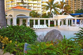 Chevron Renaissance Private Apartments