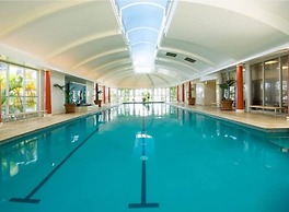 Chevron Renaissance Private Apartments