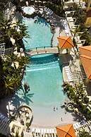 Chevron Renaissance Private Apartments