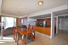 Chevron Renaissance Private Apartments