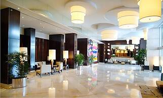 Chevron Renaissance Private Apartments