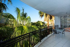 Chevron Renaissance Private Apartments