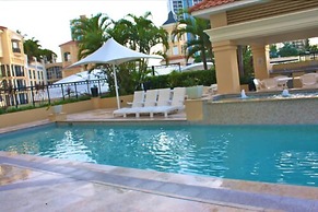 Chevron Renaissance Private Apartments