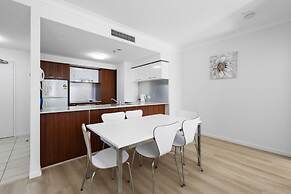 Chevron Renaissance Private Apartments