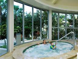 Chevron Renaissance Private Apartments