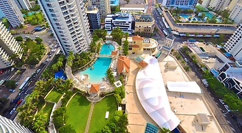 Chevron Renaissance Private Apartments