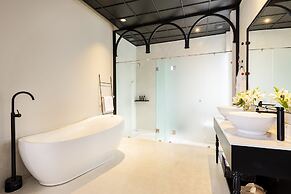 Mila Thapae@ChiangMai Old City