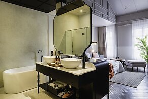 Mila Thapae@ChiangMai Old City