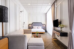 Mila Thapae@ChiangMai Old City