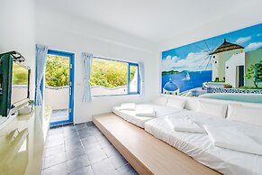 White Lighthouse B&B