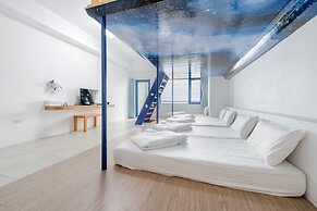 White Lighthouse B&B