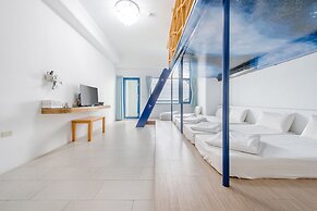 White Lighthouse B&B