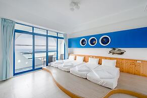 White Lighthouse B&B