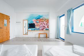 White Lighthouse B&B