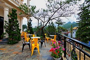 Lacasa Sapa Hotel