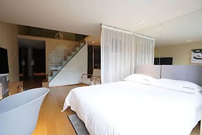 EFC Wonderland Boutique Hotel