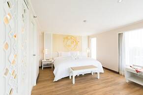 The Riverie by Katathani