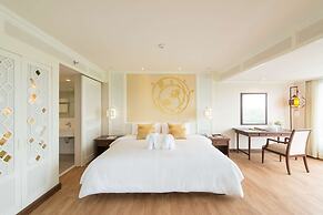 The Riverie by Katathani