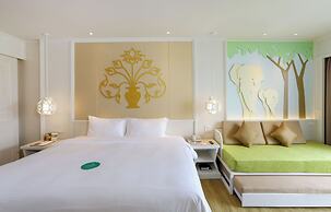 The Riverie by Katathani