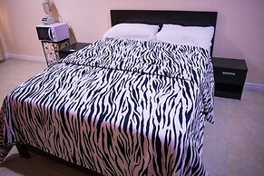 Sugarland Apartments VI