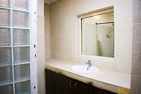 Sugarland Apartments VI