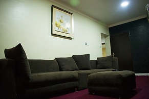 Sugarland Apartments VI