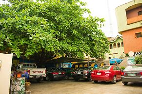 Amenze Guest House