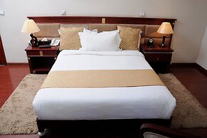 Zola International Hotel