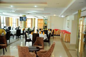 Zola International Hotel