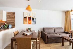 Emma Apartments