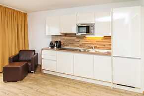 Emma Apartments