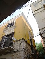 Suite Home Trani Old Town