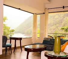 Namami Ganges Resort