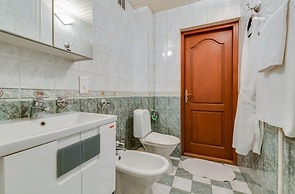 Ludwig Apartments on Nevsky 79