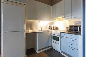 Golden Circle Suites