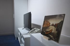 BLUEHUM Guesthouse - Hostel